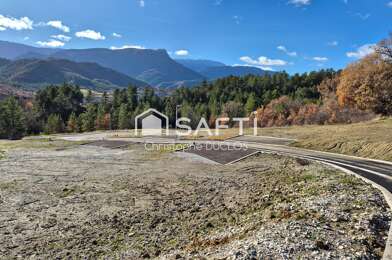 Terrain  90000 €