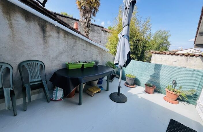 Vente immeuble   La Roche-Chalais (24490) — photo 4