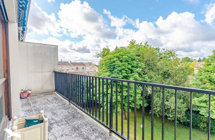 Vente appartement 3 pièces 89 m² Bordeaux (33200) — photo 3