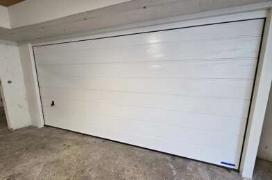 Garage  105000 €
