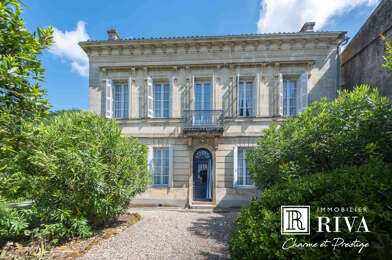 Maison 8 pièces 561600 €