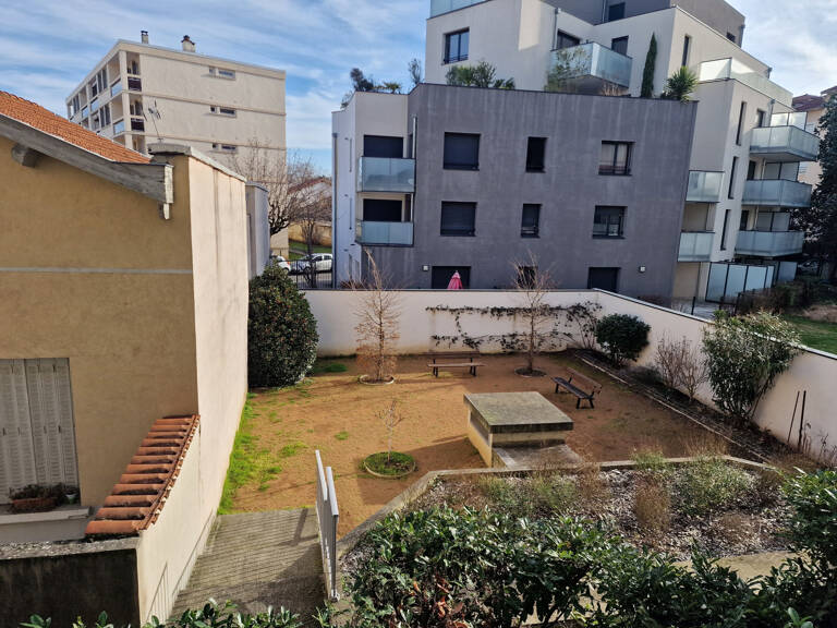 T3 au calme à Lyon 8ème — photo 1