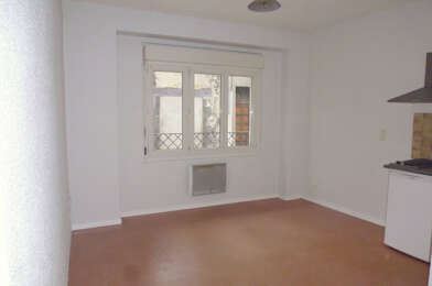 Appartement 1 pièces 300 €