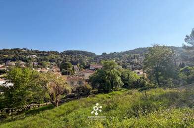 Terrain  385000 €