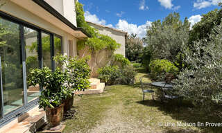 Maison 8 Pièces 200 m² à vendre à Tavel (30126)