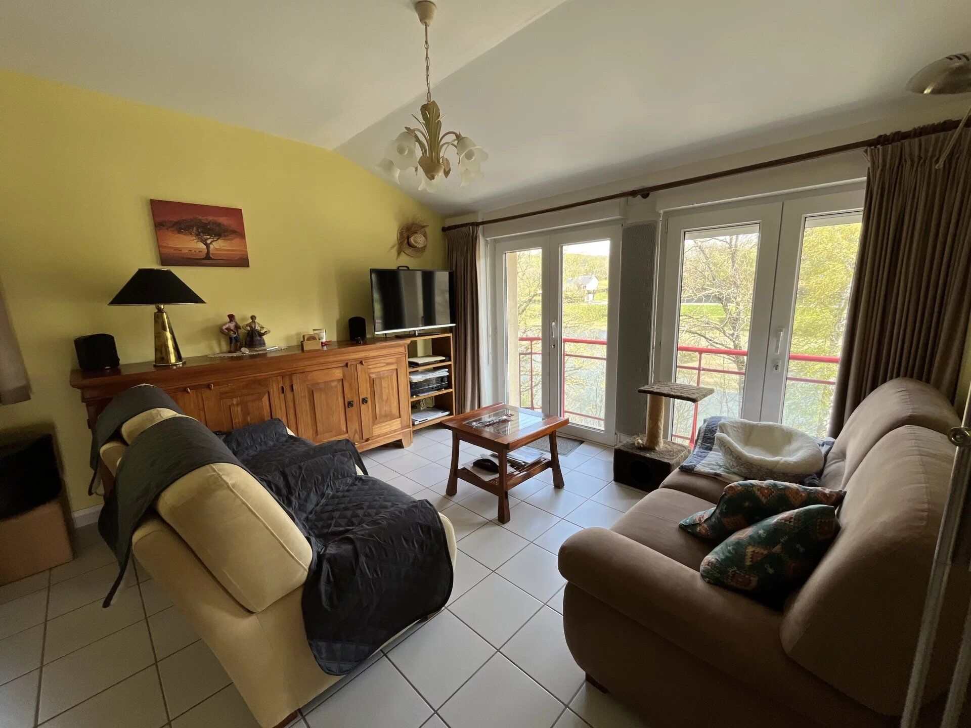 Appartement 3 pièces · à Salles-Curan · 109 000 €
