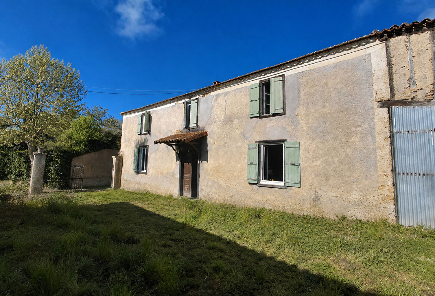 Maison Laguian Mazous 4 pièce(s) 142 m2 — photo 1