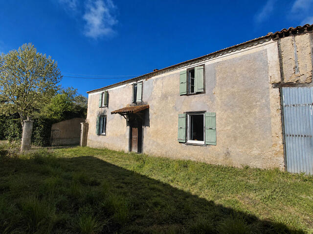 Maison proposé à Laguian-Mazous