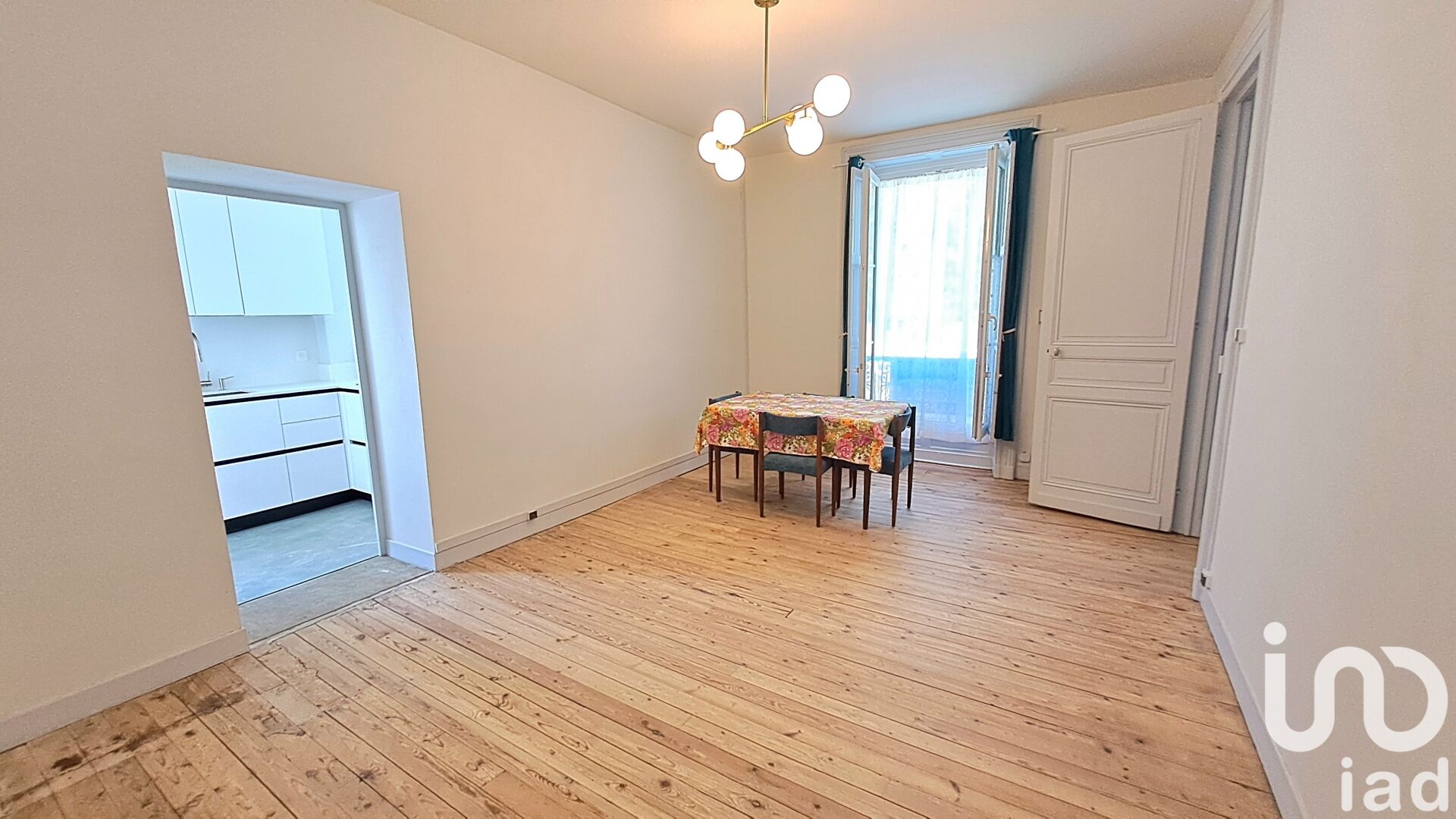 Vente Appartement 2 pièces - Photo 2