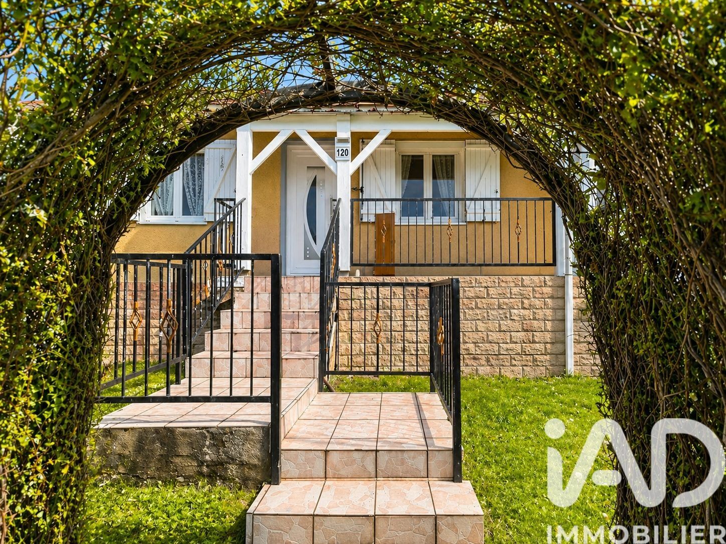 Vente Maison/villa 4 pièces - Photo 2
