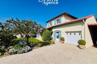 Maison 7 pièces 398000 €