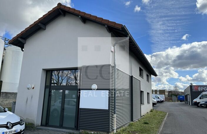 BUREAUX à LOUER — photo 2