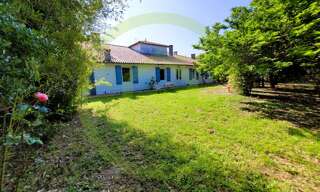Maison 9 Pièces 290 m² à vendre à Saint-Dizant-du-Gua (17240)