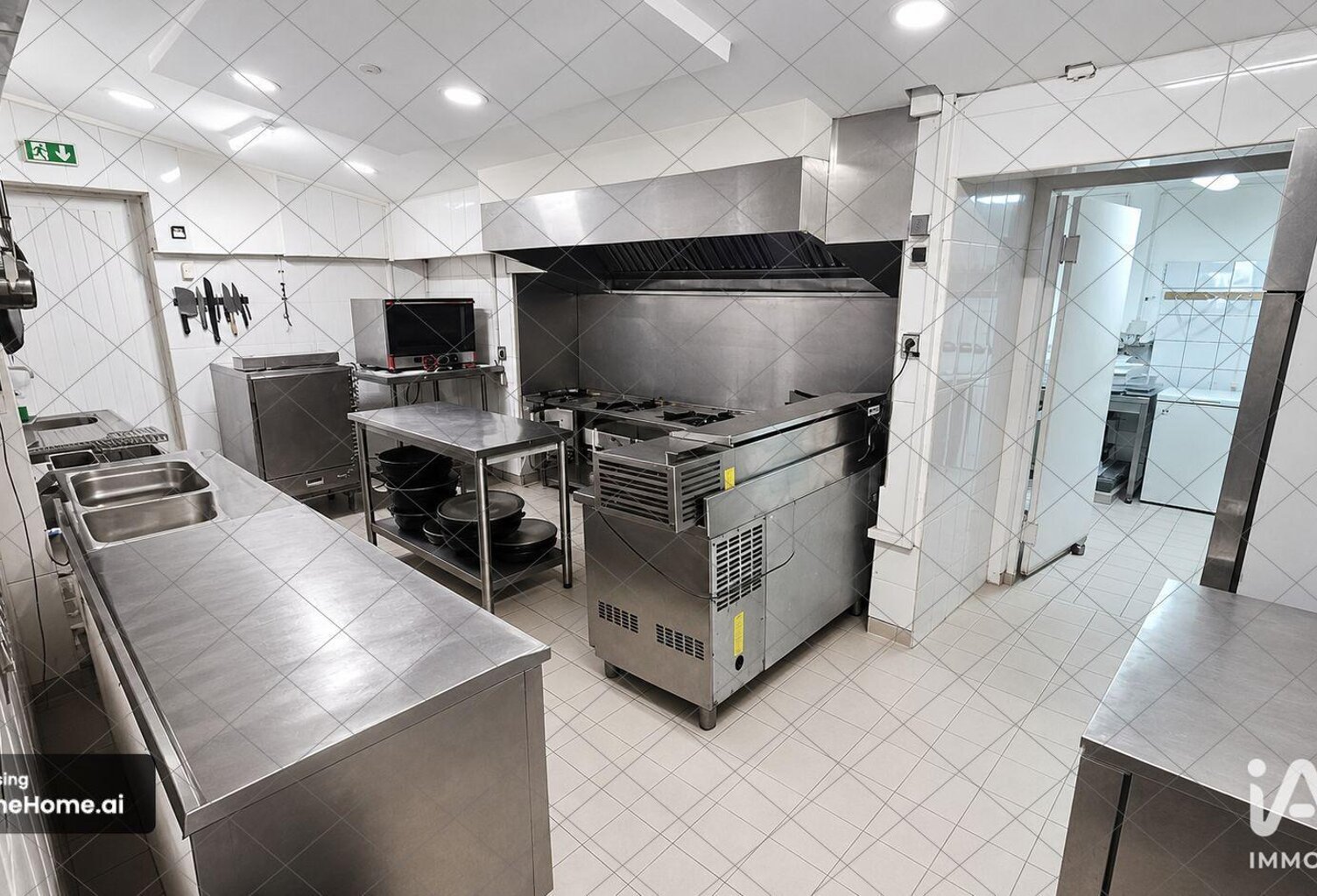Vente Restaurant 215 m&sup2; — photo 1