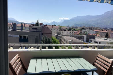 Appartement 4 pièces 1250 €