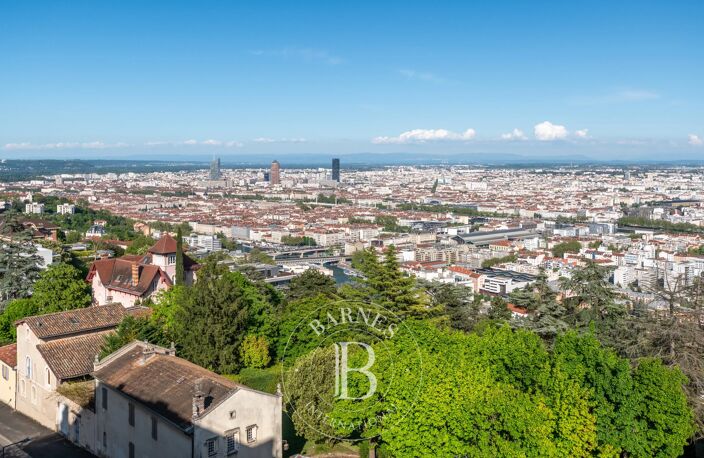 SAINTE FOY les LYON - Appartement de 179m² - 4 chambres - Terrasse de 246 m² — photo 5