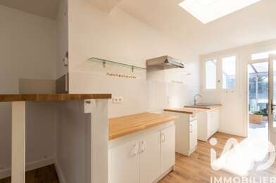 Maison 4 pièces 860 €