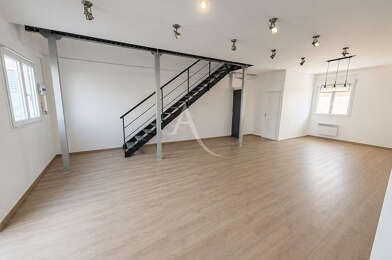 Commerce  294000 €