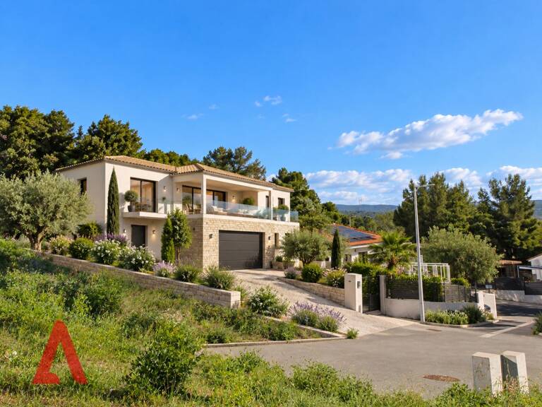 Rare à Gabian  Magnifique terrain viabilisé de 460 m² avec vue dominante sur le Château de Cassan et panorama exceptionnel  101.200 — photo 1