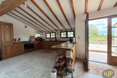 Maison 8 pièces 369500 €