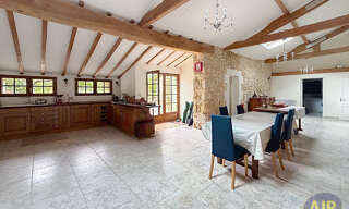 Maison 8 Pièces 279 m² à vendre à Mazerolles (17800)