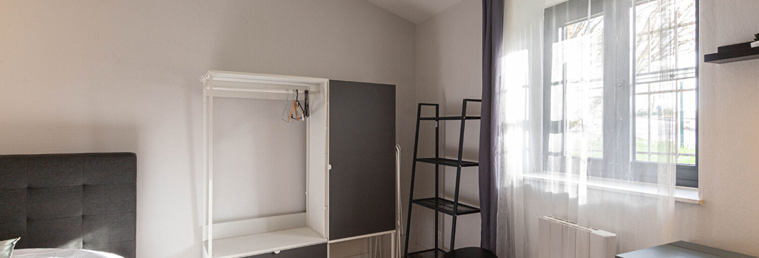 Appartement 4 Pièces 50 m² à louer à Villeurbanne (69100)