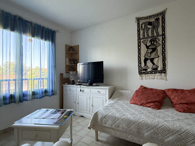 STUDIO MEUBLE — photo du bien