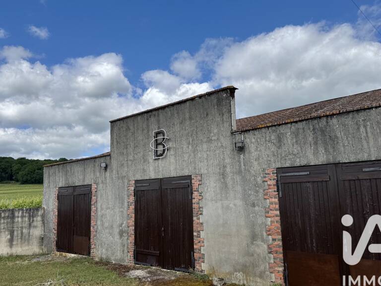 Vente Immeuble 80 m&sup2; — photo 1