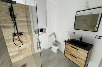 Appartement 3 pièces 807 €