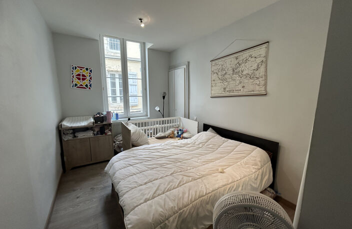 AGEN - APPARTEMENT T3 lumineux en hyper centre avec vue sur les Cornières — photo 2