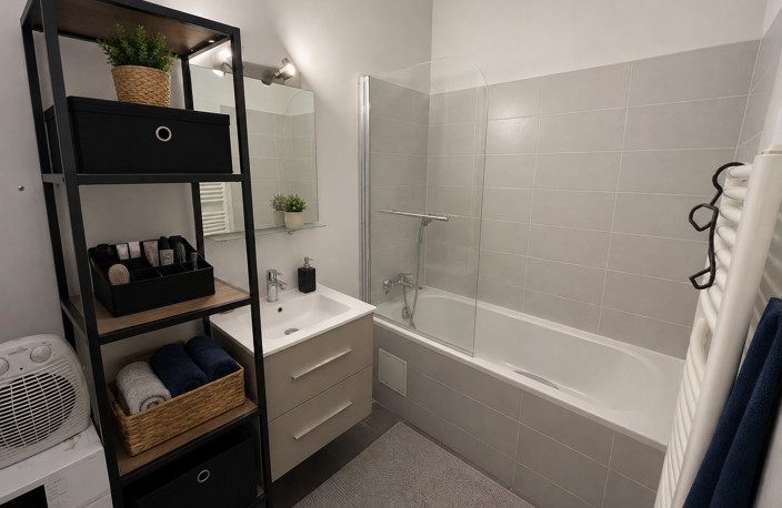 AGEN - APPARTEMENT T3 lumineux en hyper centre avec vue sur les Cornières — photo 4