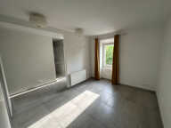 Vente Venelles centre LC Gestion vous propose  en exclusivité un appartement de type 2 de 63m² avec jardinet et abri. — photo 4