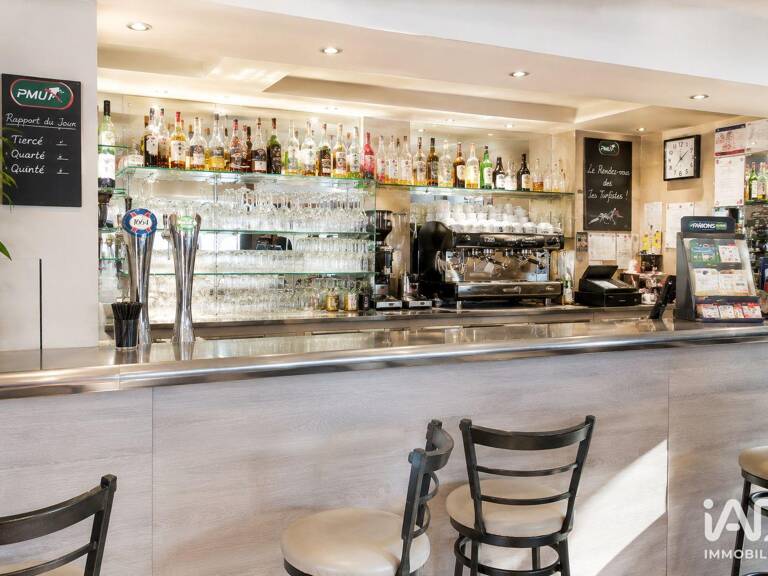 Vente Bar 75 m&sup2; — photo 1