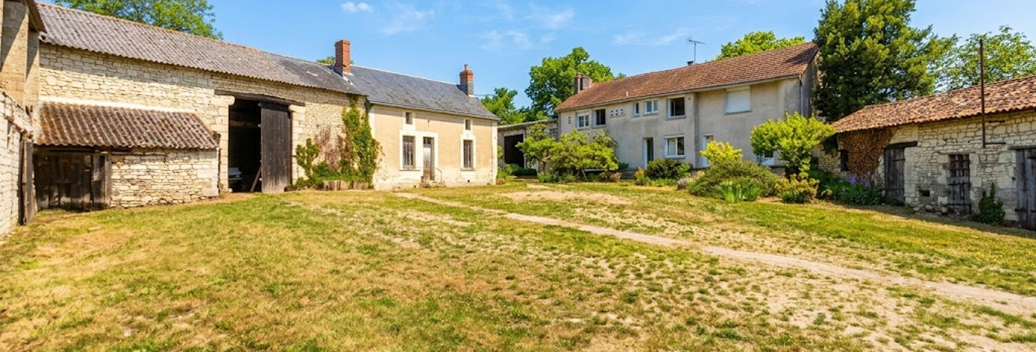 Maison 7 Pièces 182 m² à vendre à Thuré (86540)