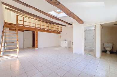 Immeuble  99500 €