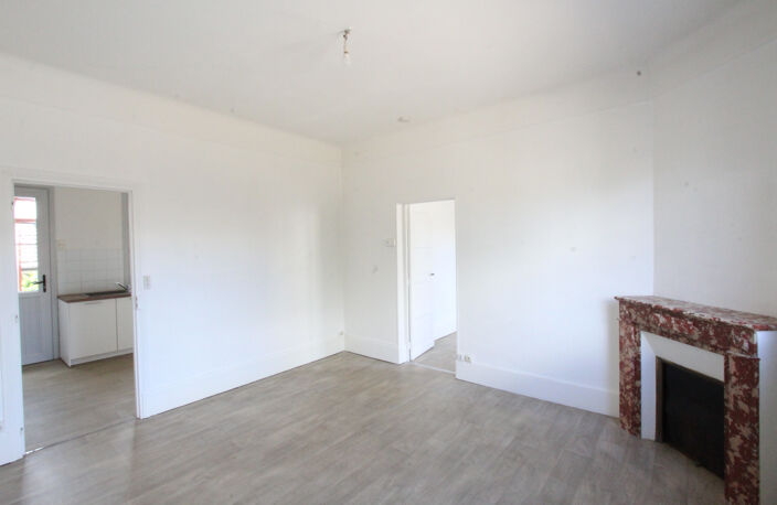 Idéal sans entretien, maison centre-ville avec cour et deux — photo 3