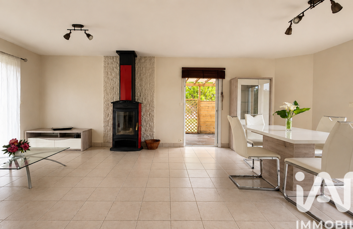 Vente Maison/villa 7 pièces — photo 2