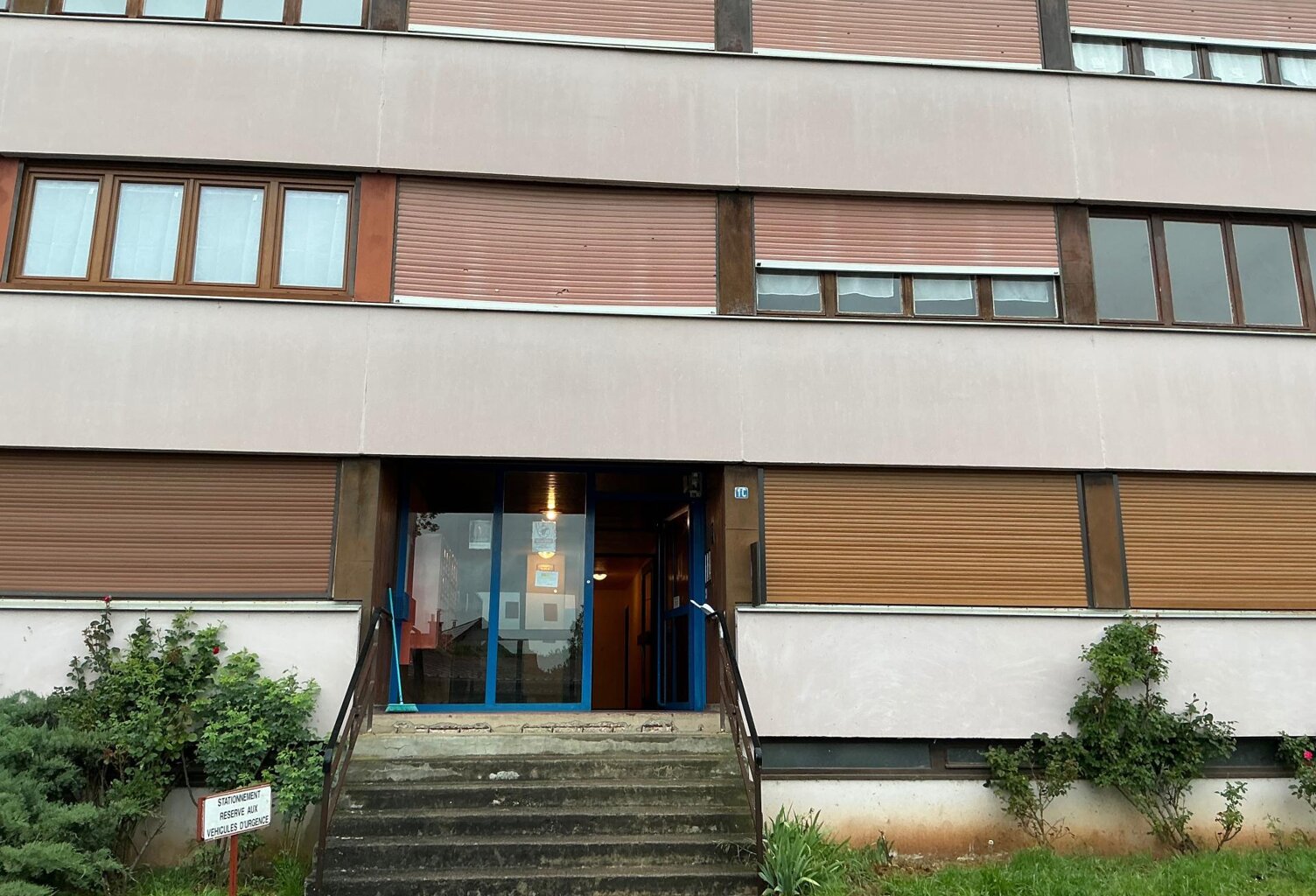 Appartement T2 52 m2, dernier étage, parking 1place , cave — photo 1