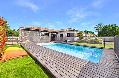 Magnifique Contemporaine avec Piscine, Pool House Terrain de Pétanque et Garage!!! — photo du bien