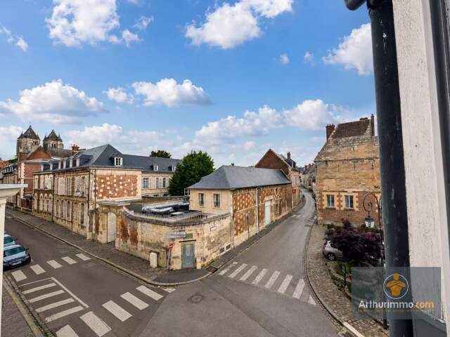 Immeuble de rapport centre-ville Noyon – 4 logements + garages – Rentabilité 9,39 % — photo du bien