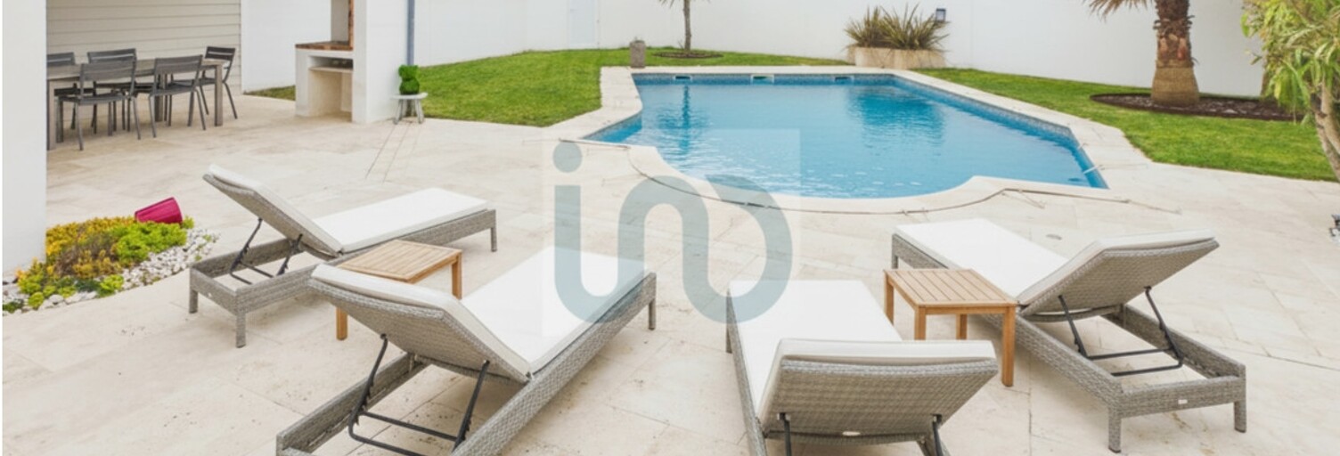 Maison 8 Pièces 181 m² à vendre à La Flotte (17630)