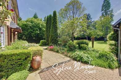 Maison 10 pièces 499000 €