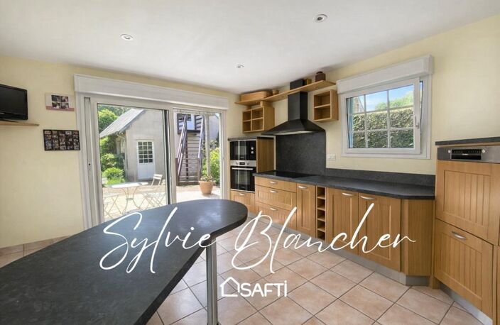 MAISON 210 M2  AVEC DEPENDANCES -  5 CHAMBRES - TERRAIN 1 728 M2 — photo 4