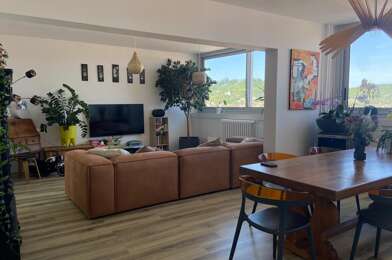 Appartement 4 pièces 168000 €