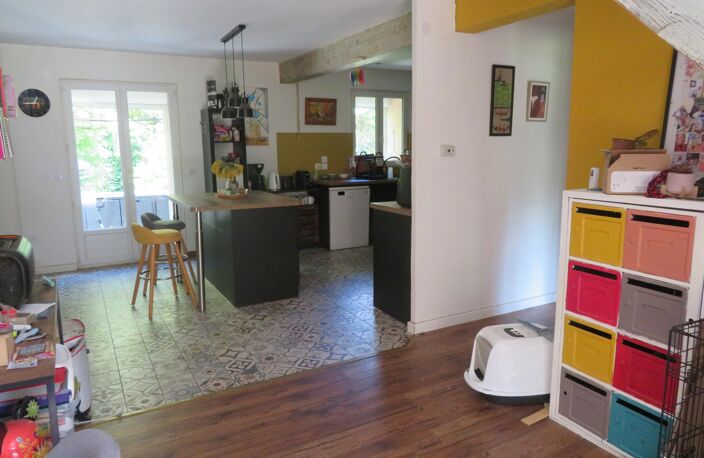 Maison au calme avec grand jardin et garage — photo 4