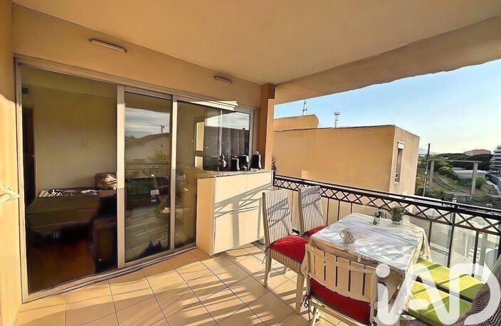 Vente Appartement 3 pièces — photo 2