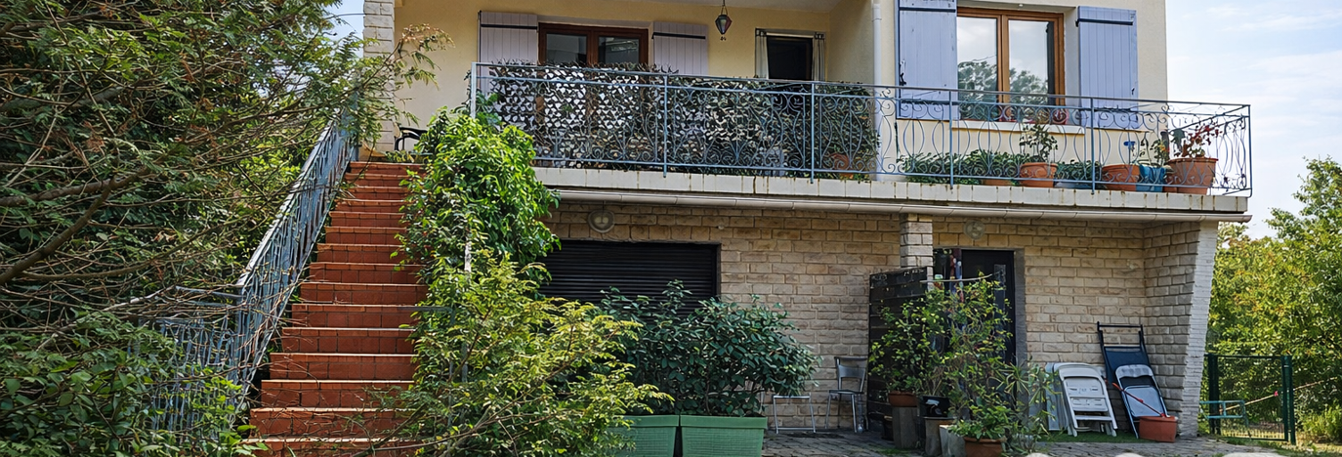 Maison 9 Pièces 210 m² à vendre à Piolenc (84420)