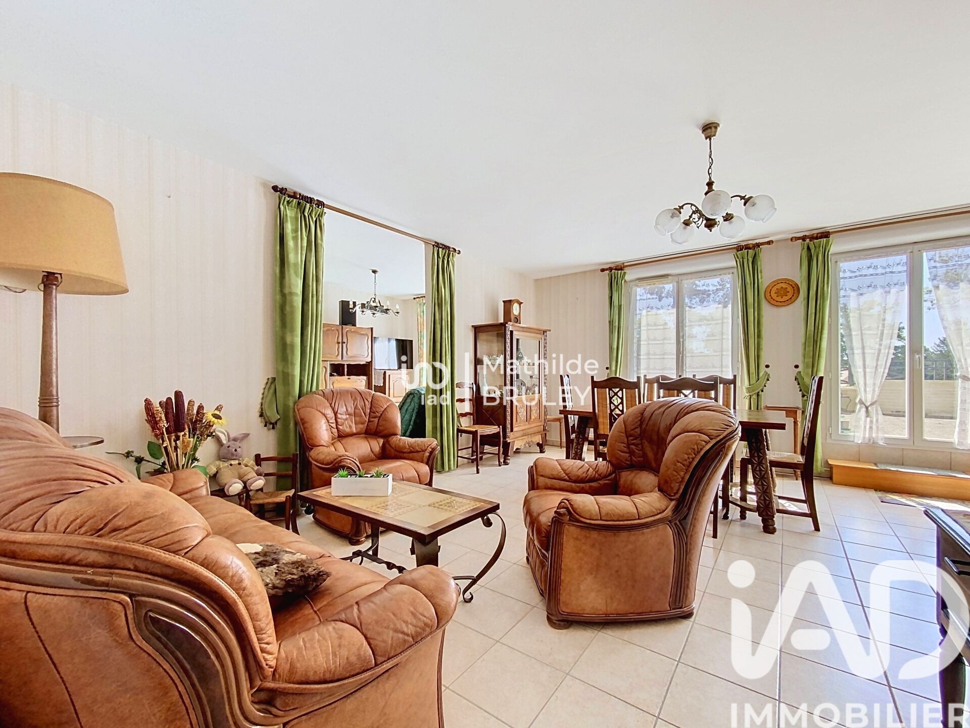 Vente Appartement 4 pièces - Photo 2