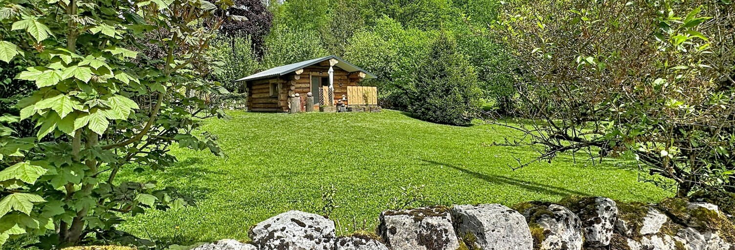 Maison 7 Pièces 243 m² à vendre à Crenans (39260)