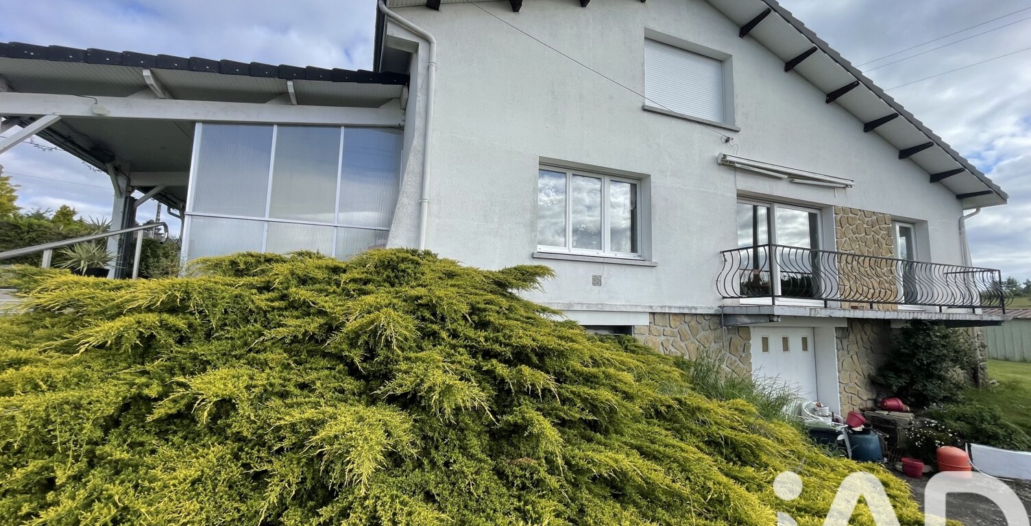 Vente Maison/villa 8 pièces — photo 1